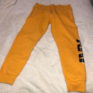 IVY PARK SWEATPANTS